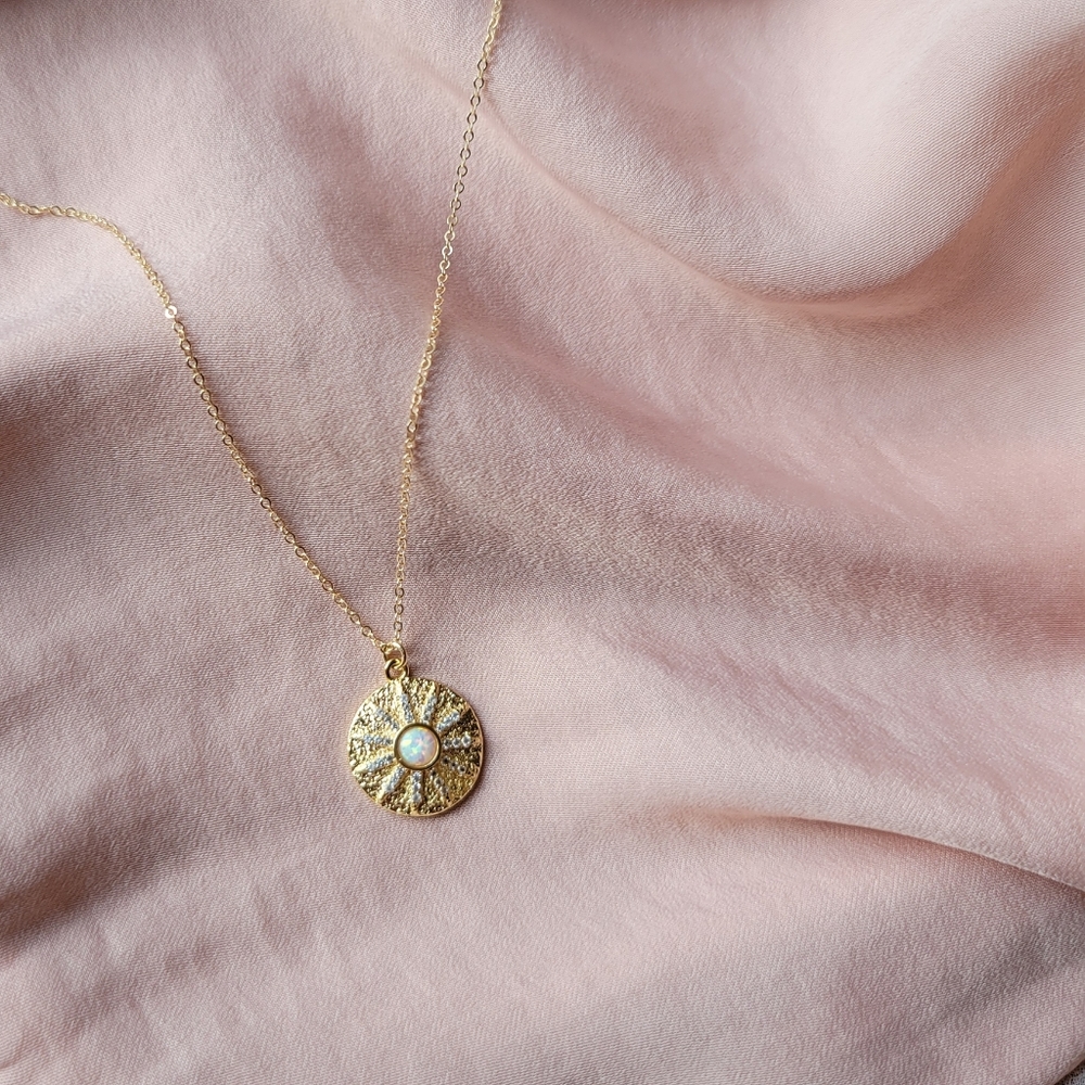 New Opal Starburst Necklace Gold Fill 18" - Picture 3 of 5